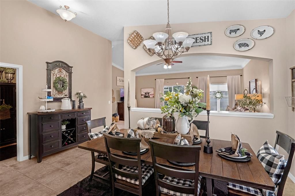 Active With Contract: $375,000 (4 beds, 2 baths, 2144 Square Feet)