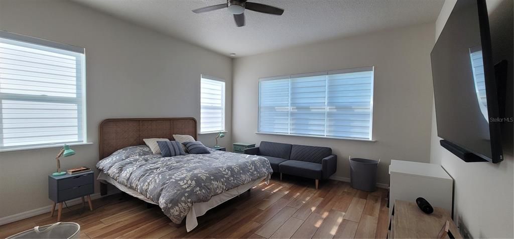 出租: $3,000 (3 贝兹, 2 浴室, 1772 平方英尺)