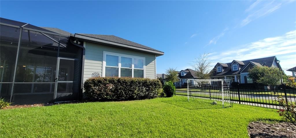 出租: $3,000 (3 贝兹, 2 浴室, 1772 平方英尺)