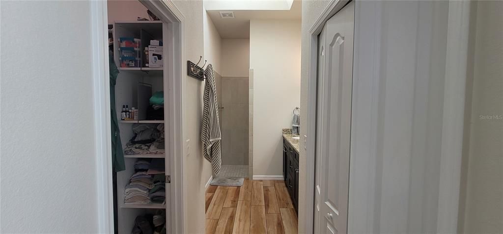 出租: $3,000 (3 贝兹, 2 浴室, 1772 平方英尺)