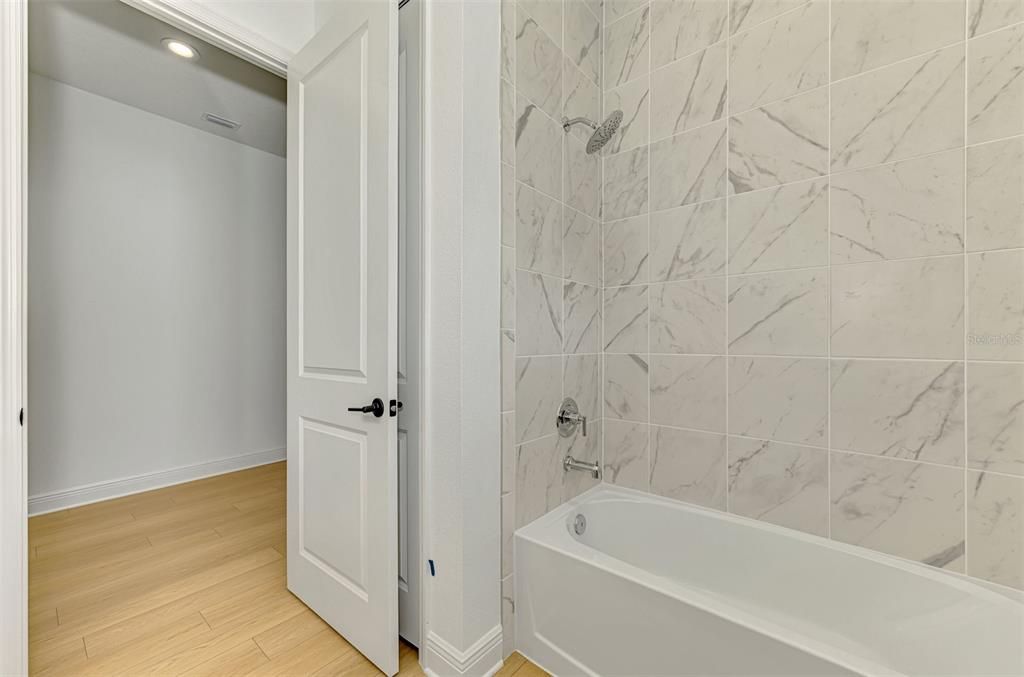 На продажу: $1,125,000 (4 спален, 3 ванн, 2874 Квадратных фут)