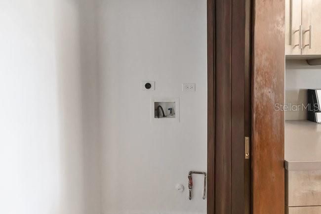 На продажу: $525,000 (2 спален, 2 ванн, 969 Квадратных фут)