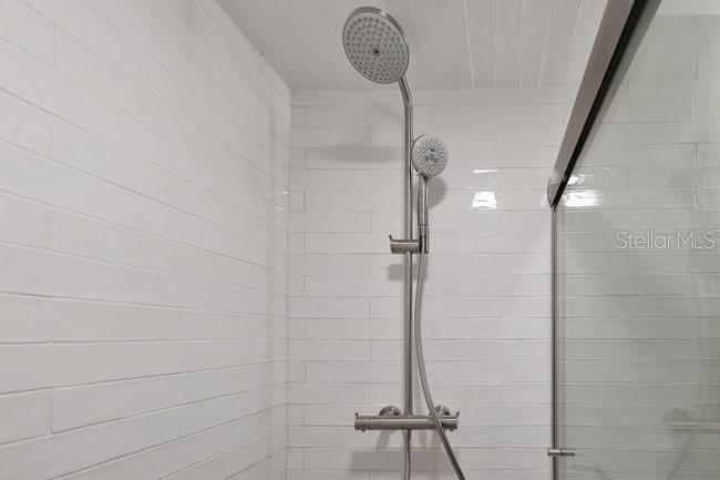 На продажу: $525,000 (2 спален, 2 ванн, 969 Квадратных фут)