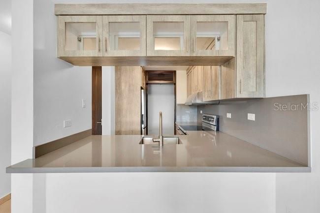 На продажу: $525,000 (2 спален, 2 ванн, 969 Квадратных фут)