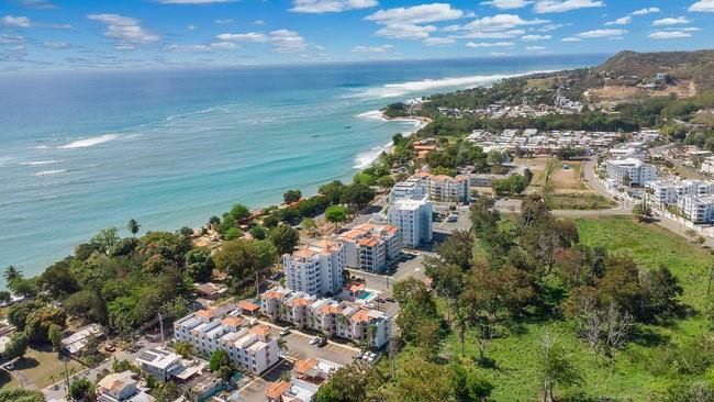 На продажу: $525,000 (2 спален, 2 ванн, 969 Квадратных фут)