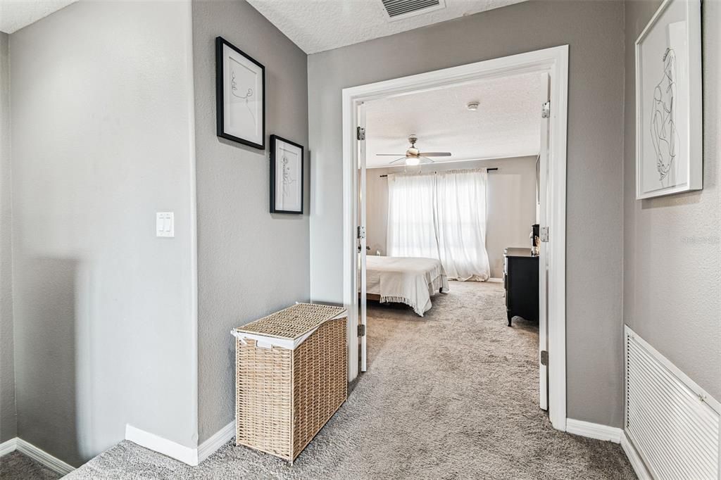 For Sale: $305,000 (3 beds, 3 baths, 1917 Square Feet)