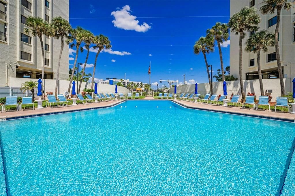 待售: $1,295,000 (2 贝兹, 2 浴室, 1225 平方英尺)