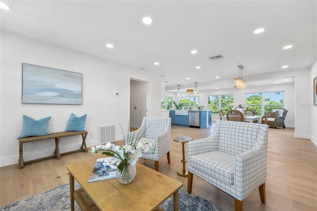 待售: $399,000 (2 贝兹, 2 浴室, 1364 平方英尺)