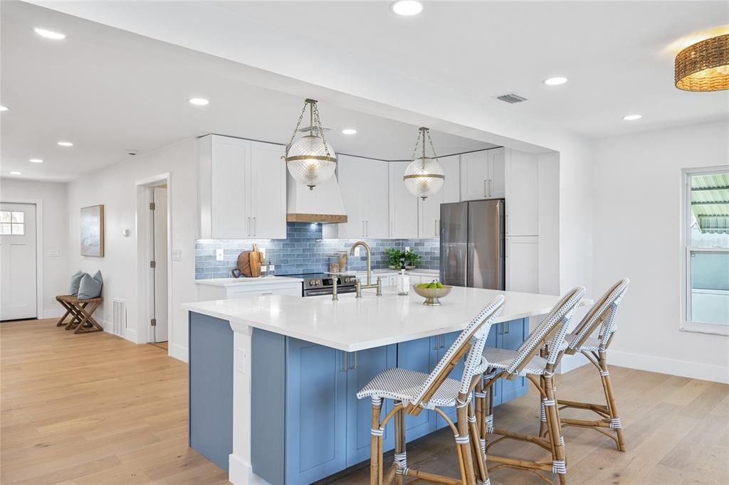 待售: $399,000 (2 贝兹, 2 浴室, 1364 平方英尺)