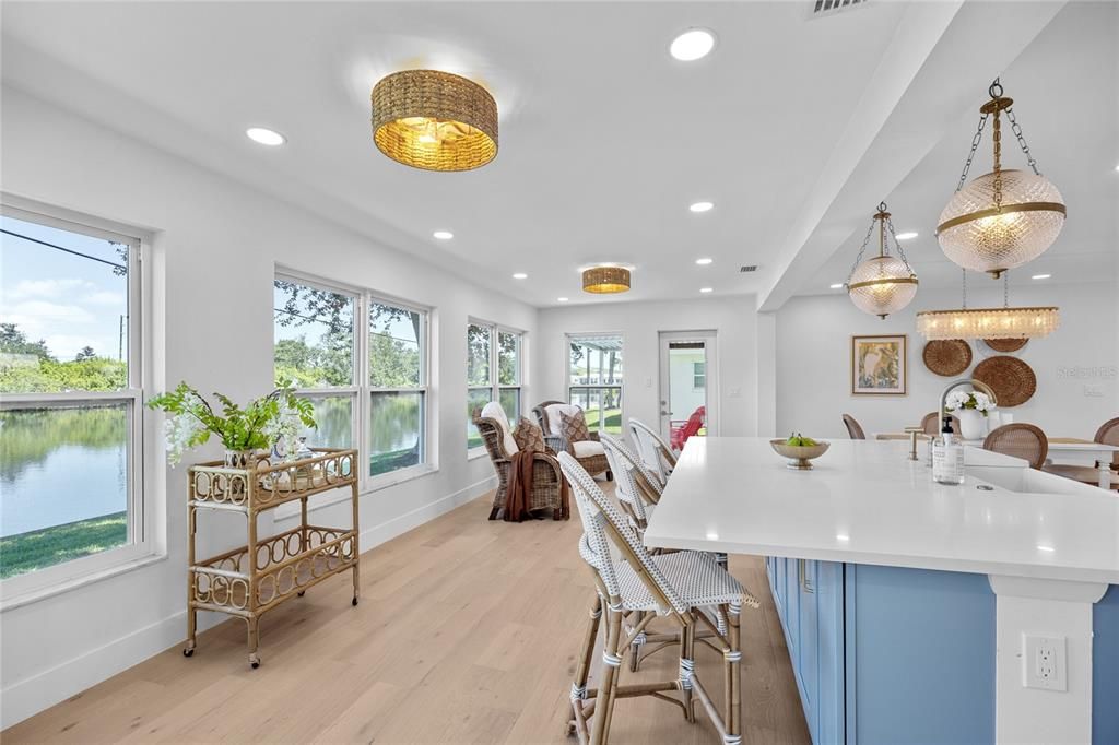 待售: $399,000 (2 贝兹, 2 浴室, 1364 平方英尺)