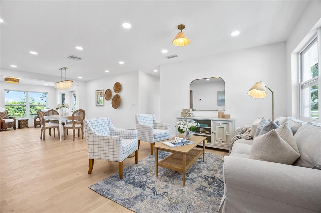 待售: $399,000 (2 贝兹, 2 浴室, 1364 平方英尺)