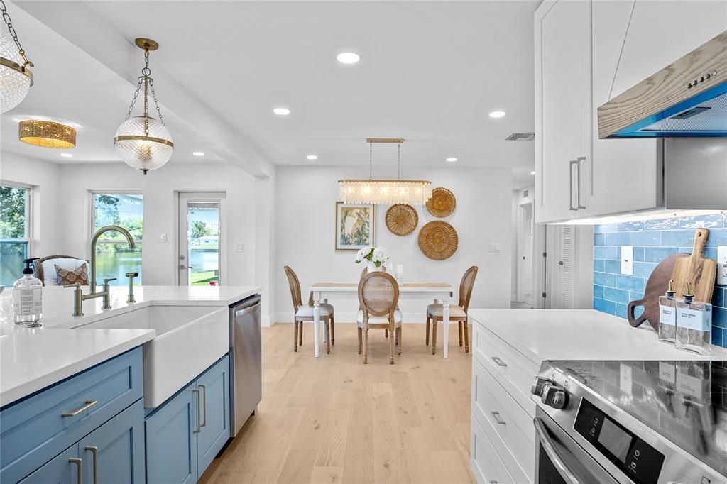 待售: $399,000 (2 贝兹, 2 浴室, 1364 平方英尺)