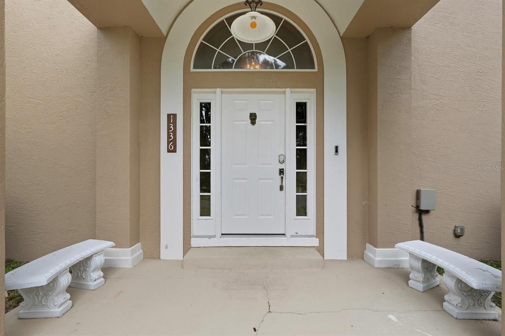 En Venta: $649,900 (4 camas, 3 baños, 3712 Pies cuadrados)