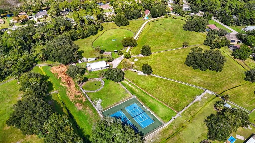 En Venta: $649,900 (4 camas, 3 baños, 3712 Pies cuadrados)