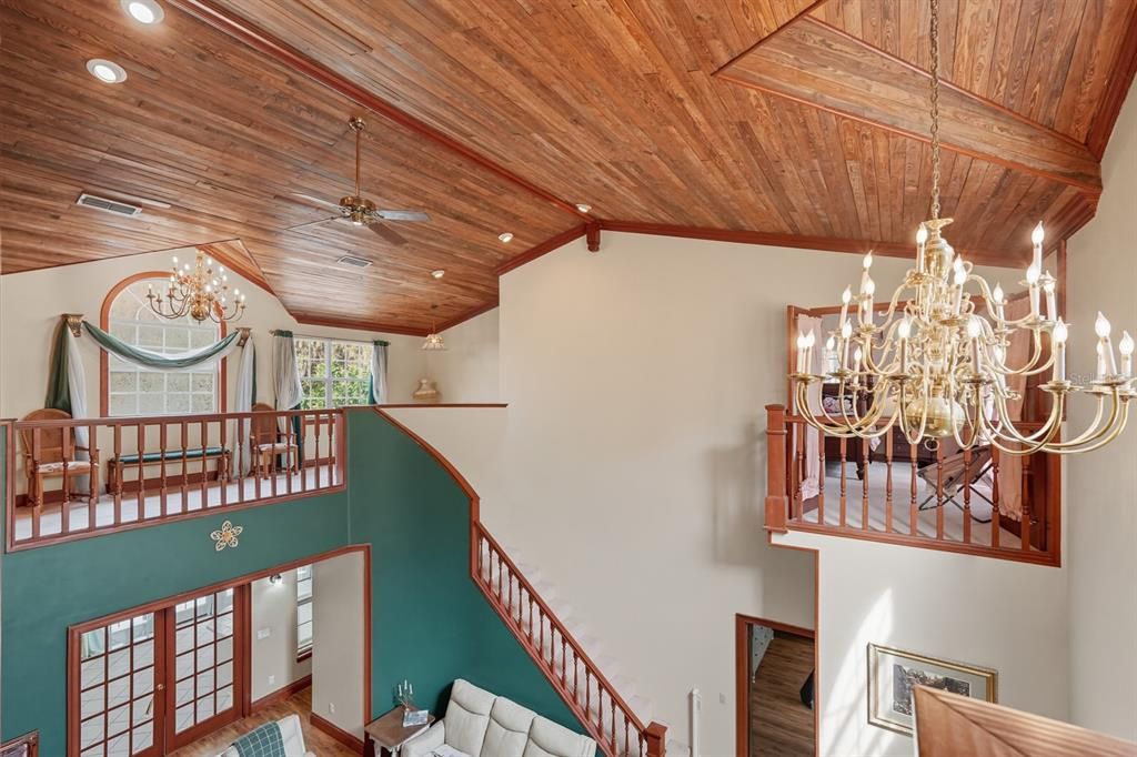 En Venta: $649,900 (4 camas, 3 baños, 3712 Pies cuadrados)