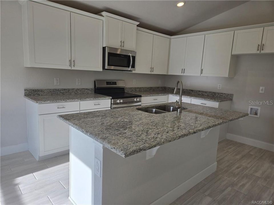 For Sale: $291,250 (3 beds, 2 baths, 1512 Square Feet)