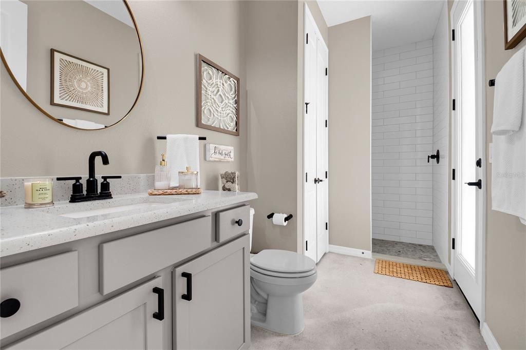 For Sale: $1,300,000 (5 beds, 4 baths, 3645 Square Feet)