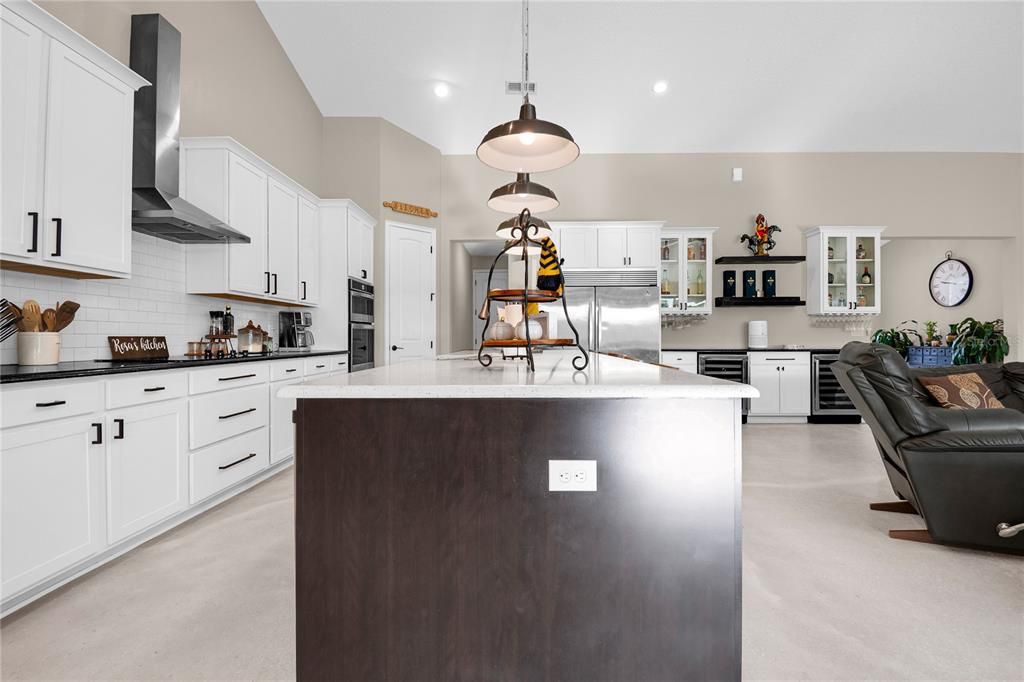 For Sale: $1,300,000 (5 beds, 4 baths, 3645 Square Feet)