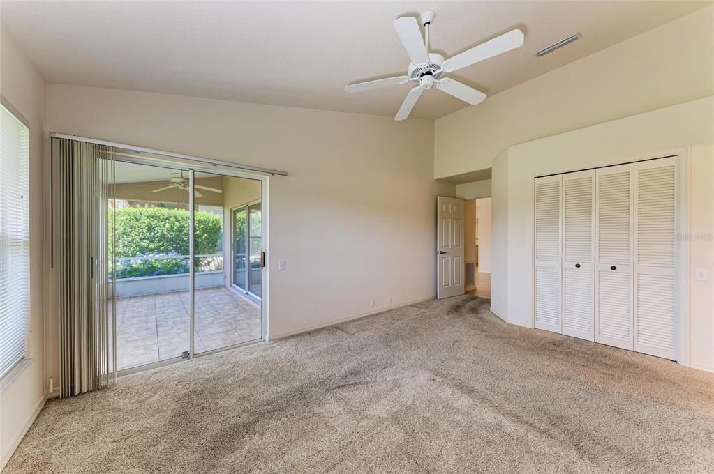 For Sale: $410,000 (2 beds, 2 baths, 1806 Square Feet)