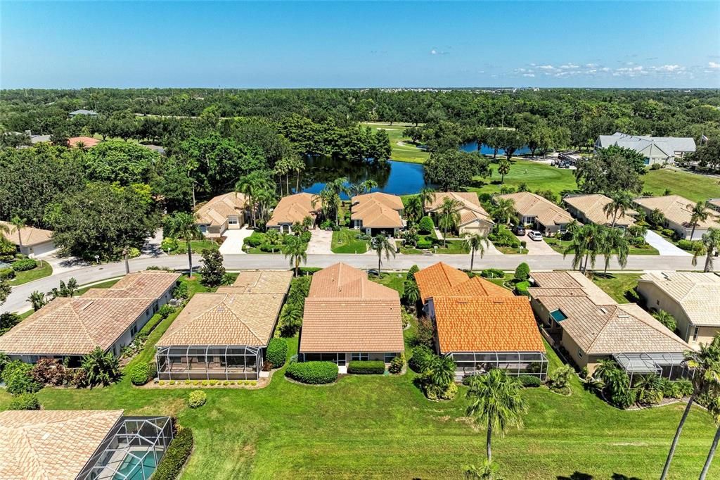 For Sale: $410,000 (2 beds, 2 baths, 1806 Square Feet)