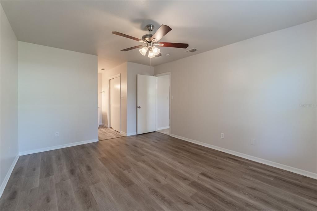 En Venta: $289,900 (3 camas, 2 baños, 1512 Pies cuadrados)