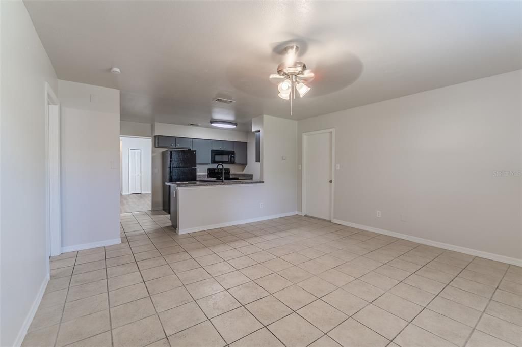 En Venta: $289,900 (3 camas, 2 baños, 1512 Pies cuadrados)