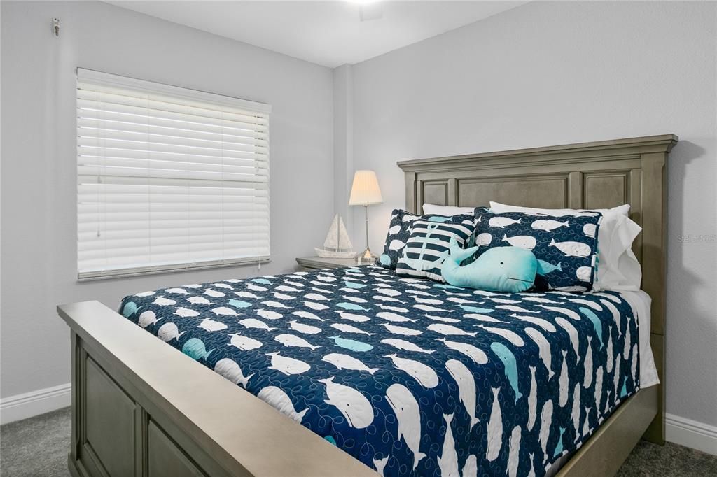 Active With Contract: $1,299,500 (3 beds, 2 baths, 1425 Square Feet)