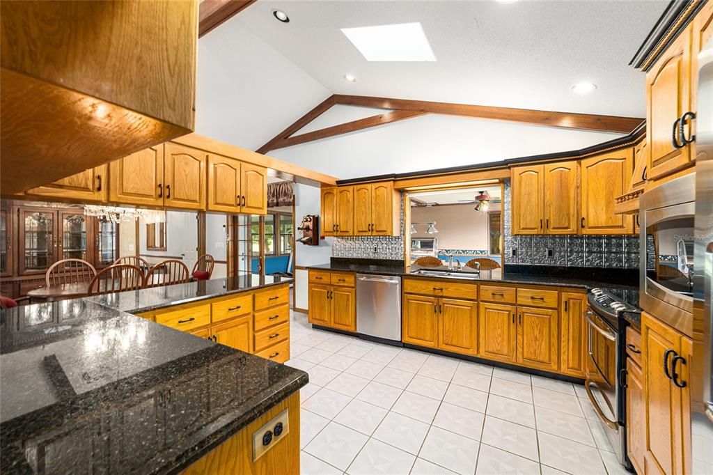 For Sale: $1,699,000 (3 beds, 2 baths, 2530 Square Feet)