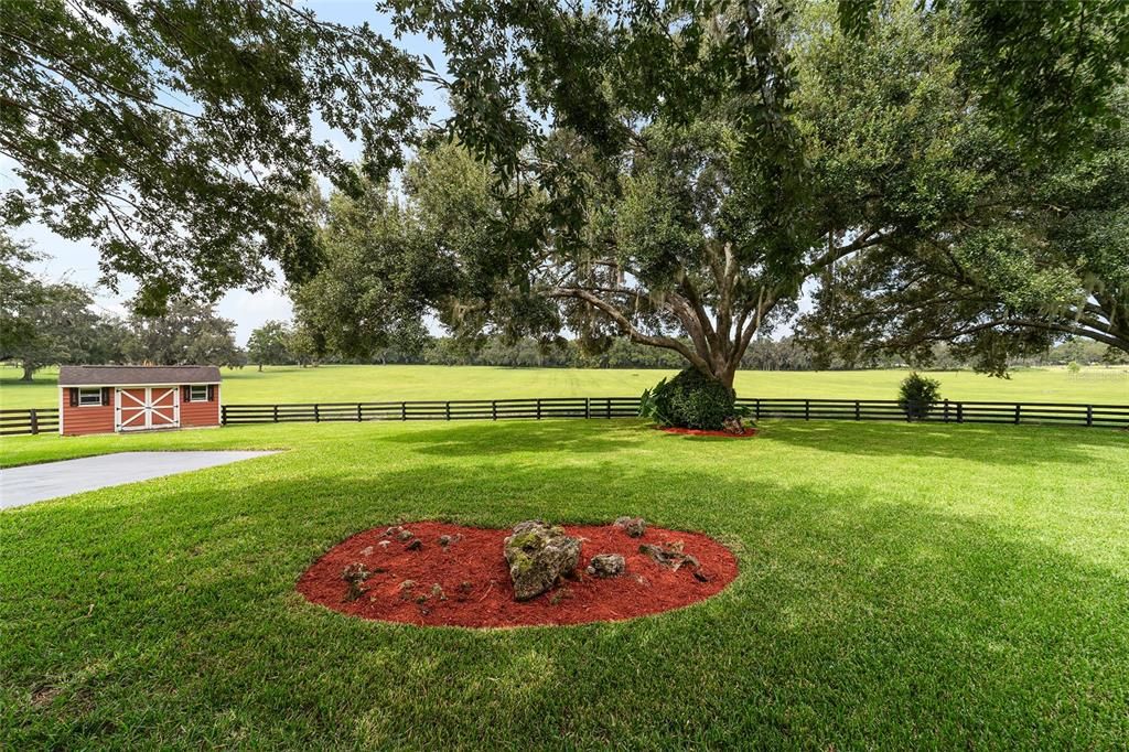 For Sale: $1,699,000 (3 beds, 2 baths, 2530 Square Feet)