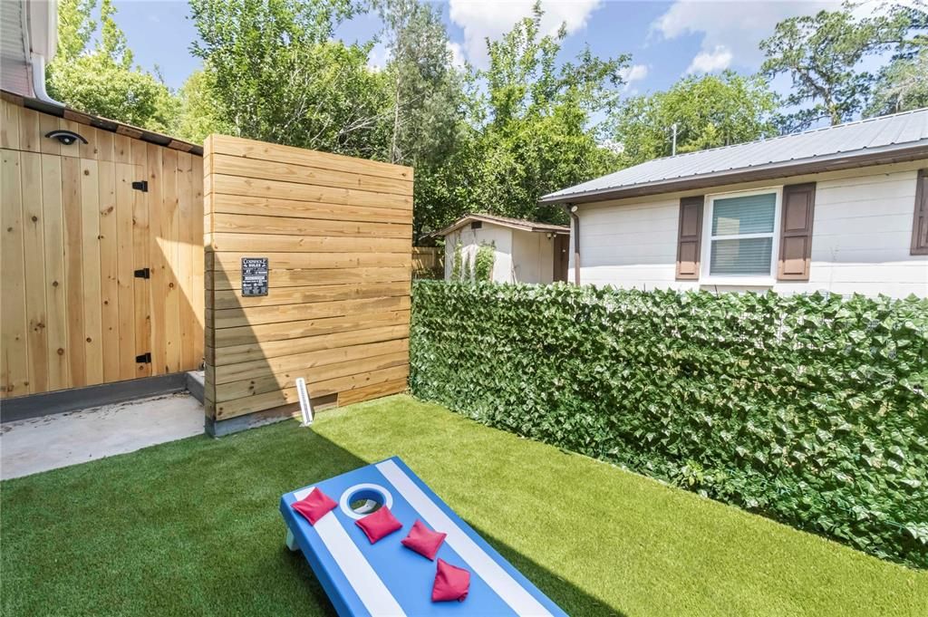 En Venta: $549,000 (5 camas, 3 baños, 2456 Pies cuadrados)