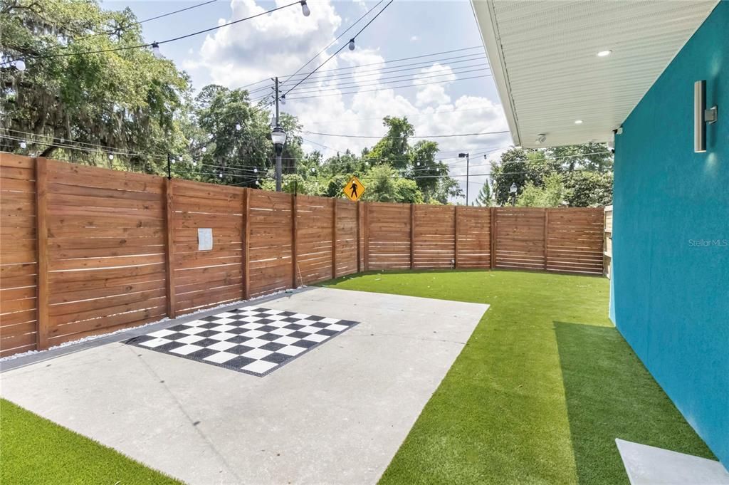 En Venta: $549,000 (5 camas, 3 baños, 2456 Pies cuadrados)