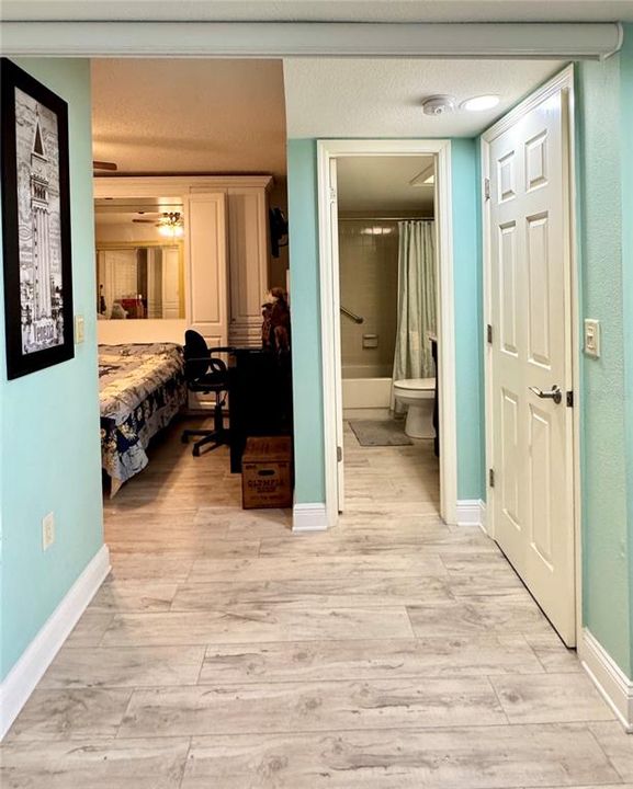 For Rent: $2,100 (2 beds, 2 baths, 1103 Square Feet)