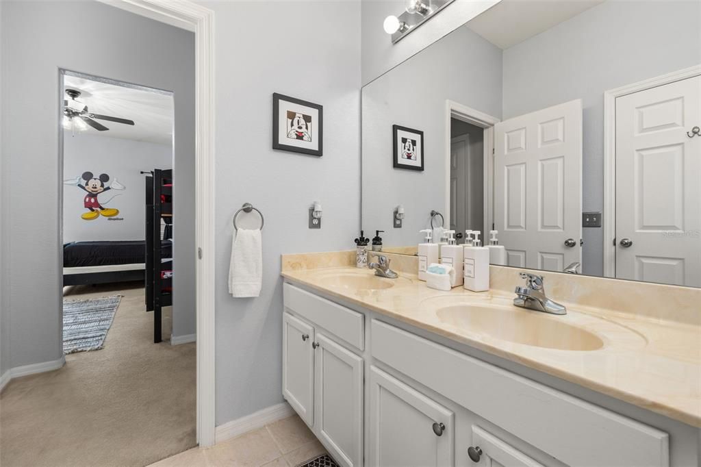 For Sale: $590,000 (5 beds, 3 baths, 3100 Square Feet)