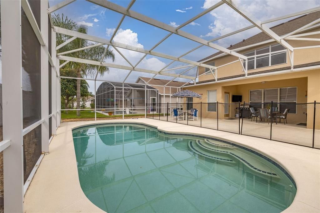 For Sale: $590,000 (5 beds, 3 baths, 3100 Square Feet)