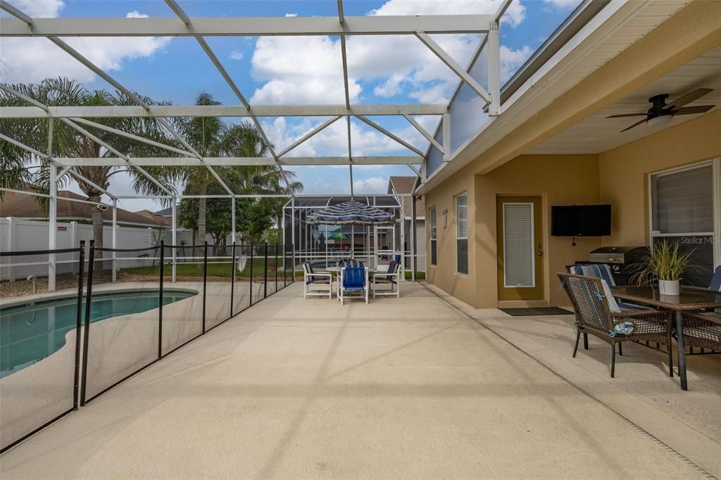 For Sale: $590,000 (5 beds, 3 baths, 3100 Square Feet)