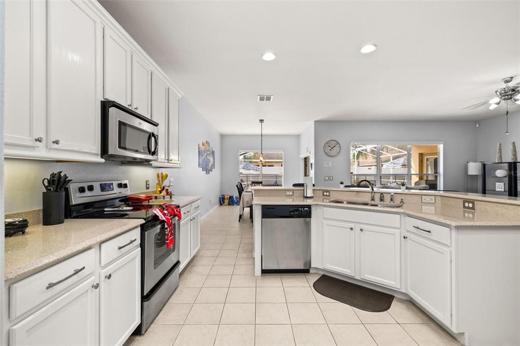 For Sale: $590,000 (5 beds, 3 baths, 3100 Square Feet)