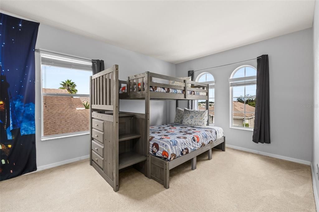 For Sale: $590,000 (5 beds, 3 baths, 3100 Square Feet)