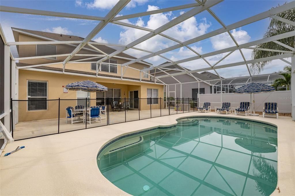 For Sale: $590,000 (5 beds, 3 baths, 3100 Square Feet)