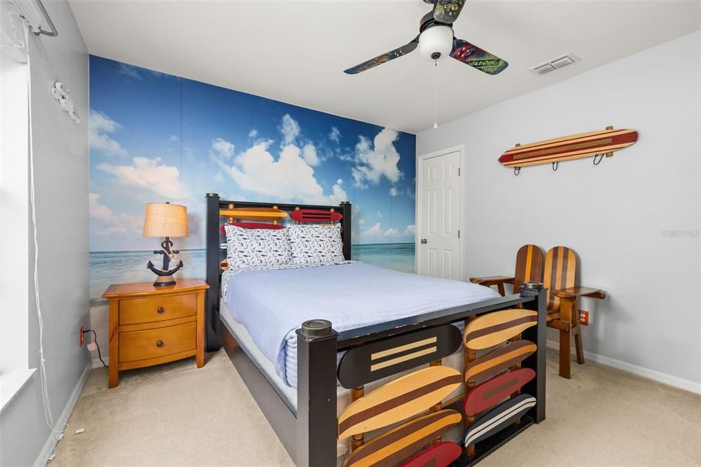 For Sale: $590,000 (5 beds, 3 baths, 3100 Square Feet)