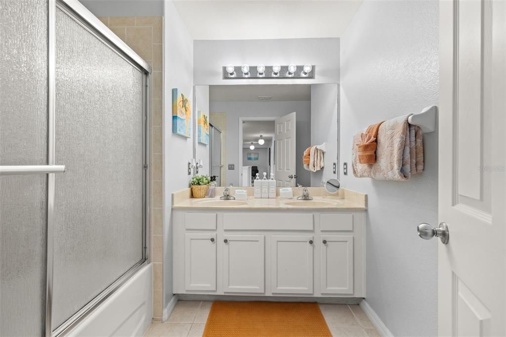 For Sale: $590,000 (5 beds, 3 baths, 3100 Square Feet)