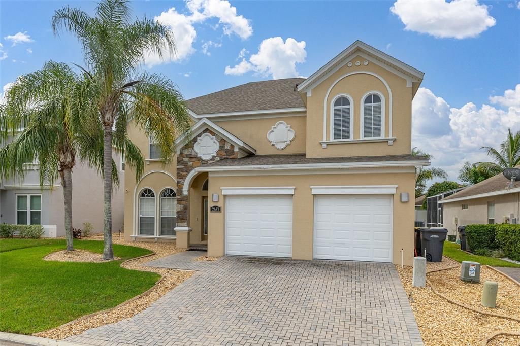 For Sale: $590,000 (5 beds, 3 baths, 3100 Square Feet)