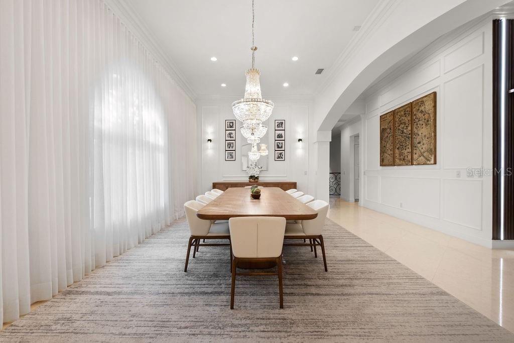 For Sale: $5,900,000 (5 beds, 4 baths, 7491 Square Feet)