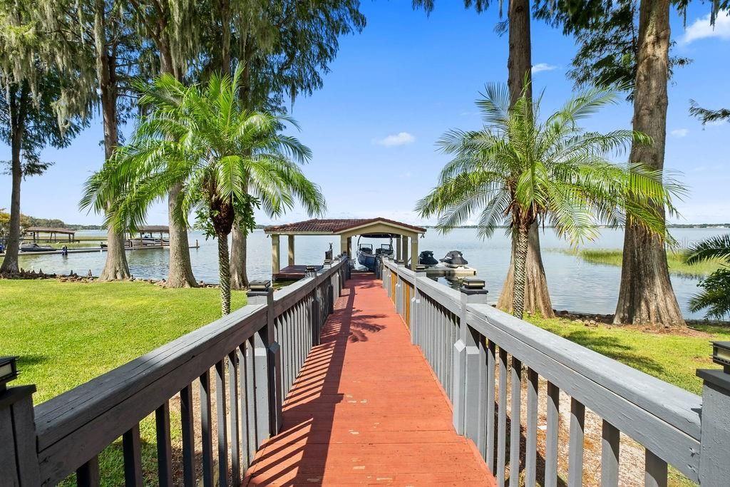 For Sale: $5,900,000 (5 beds, 4 baths, 7491 Square Feet)