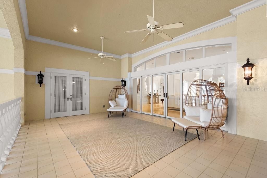 For Sale: $5,900,000 (5 beds, 4 baths, 7491 Square Feet)