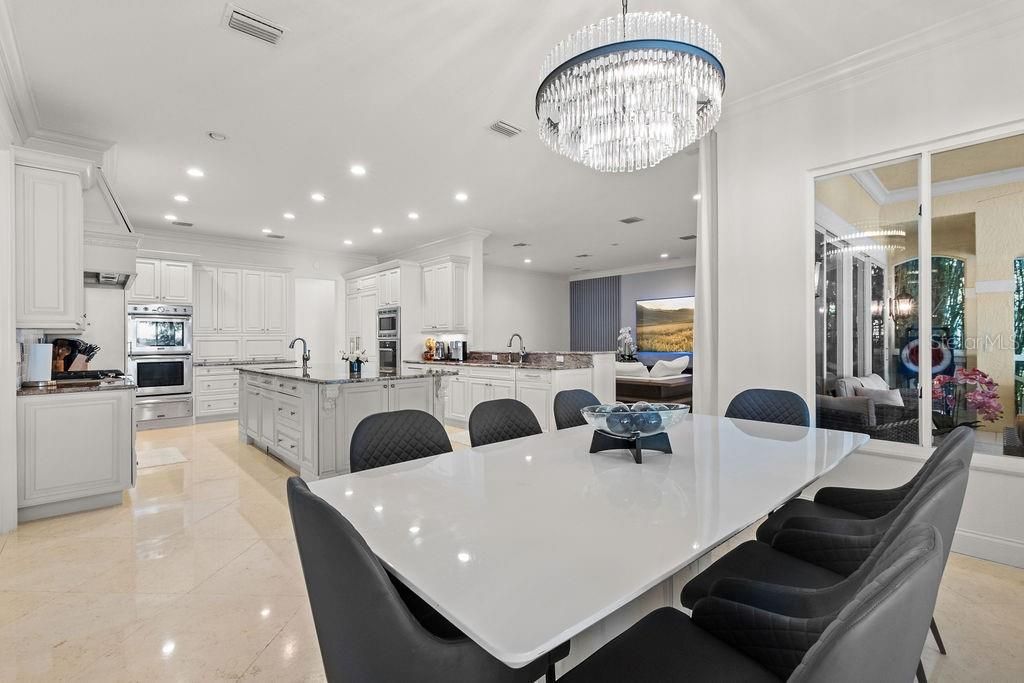 For Sale: $5,900,000 (5 beds, 4 baths, 7491 Square Feet)