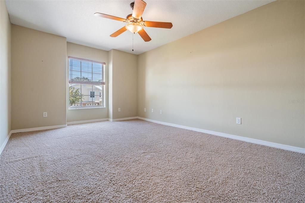 En Venta: $485,000 (3 camas, 2 baños, 2049 Pies cuadrados)