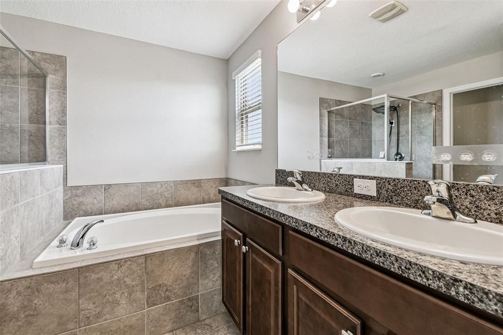 Active With Contract: $390,000 (4 beds, 2 baths, 2109 Square Feet)