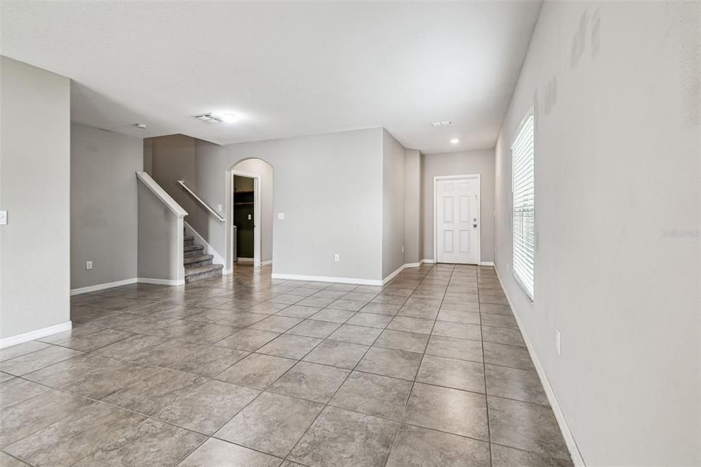 Active With Contract: $390,000 (4 beds, 2 baths, 2109 Square Feet)