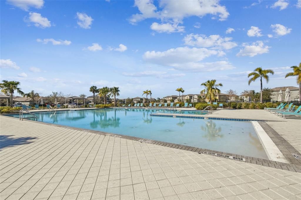 Active With Contract: $390,000 (4 beds, 2 baths, 2109 Square Feet)