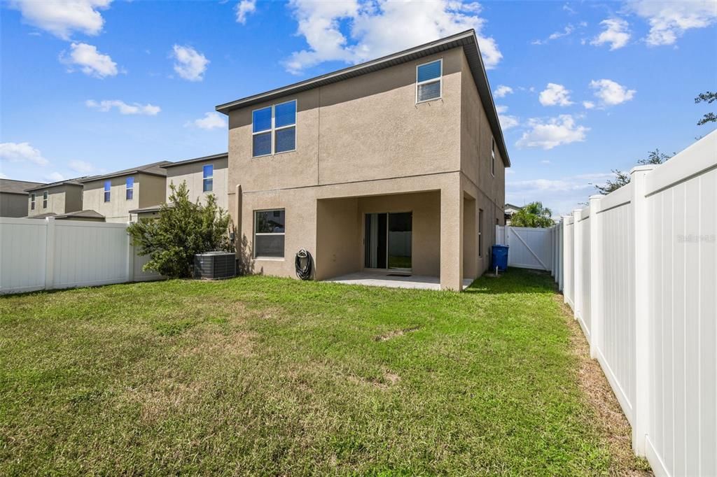 Active With Contract: $390,000 (4 beds, 2 baths, 2109 Square Feet)